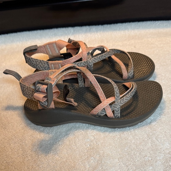 Chaco Kids Sandals Pink and Gray Adjustable Sport Sandals SB4 - Picture 7 of 8